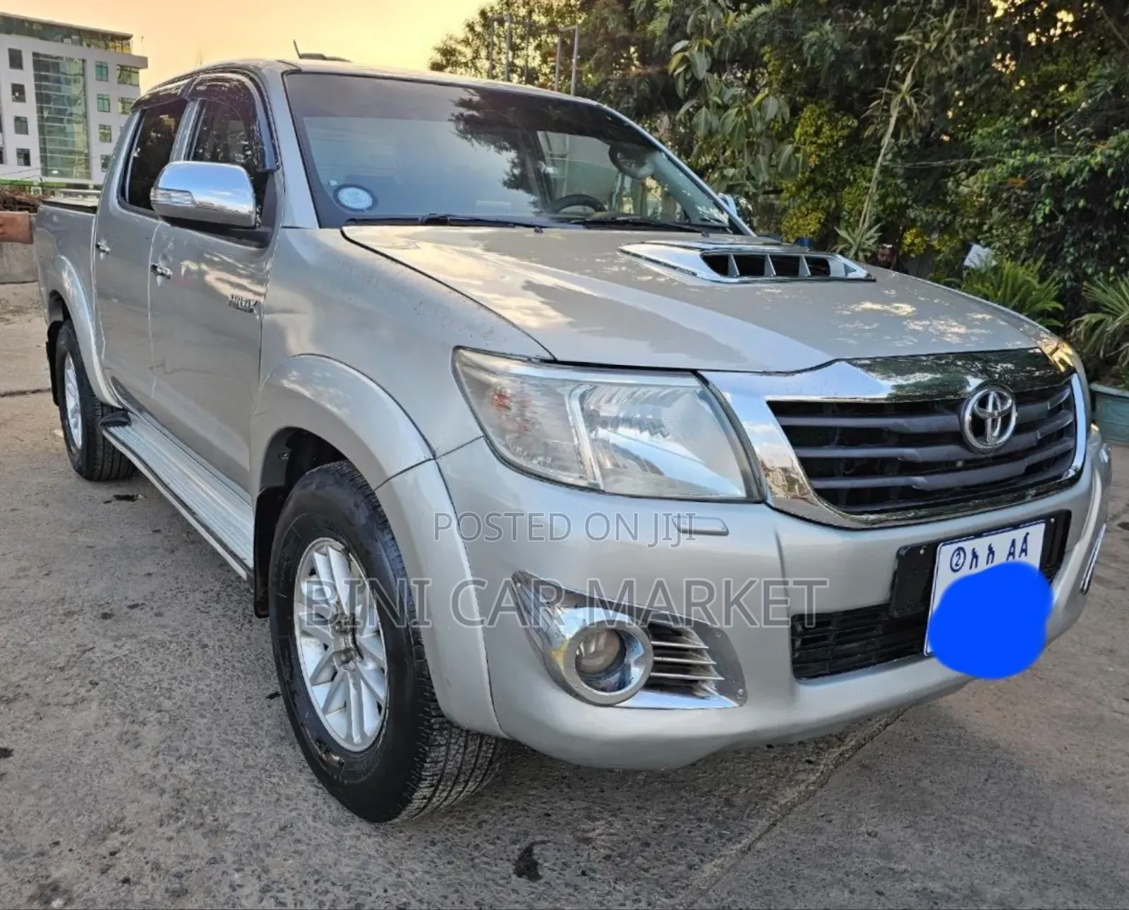 Toyota Hilux 2012 Silver