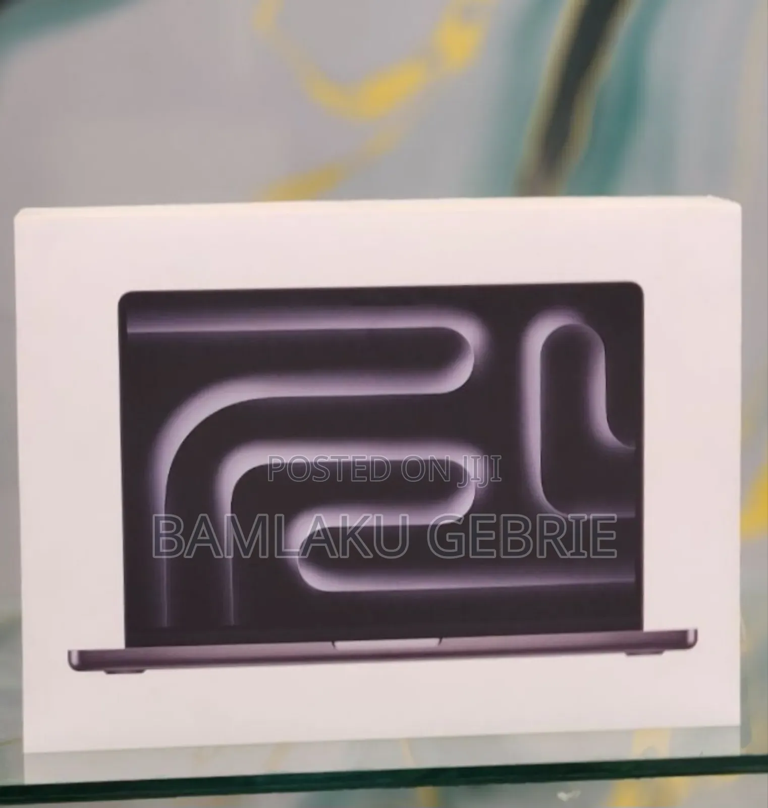 New Laptop Apple Macbook Pro 2025 M5 14-Inch 16GB Apple M5 SSD 512GB