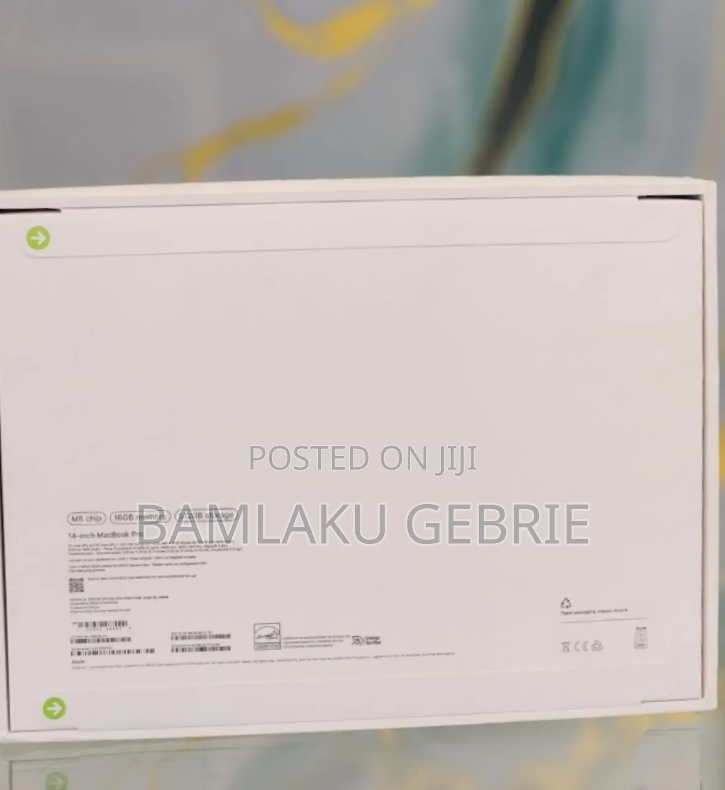 New Laptop Apple Macbook Pro 2025 M5 14-Inch 16GB Apple M5 SSD 512GB