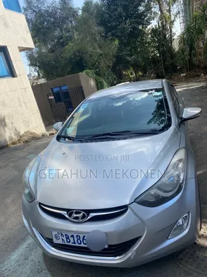 Photo - Hyundai Elantra 2013 Silver
