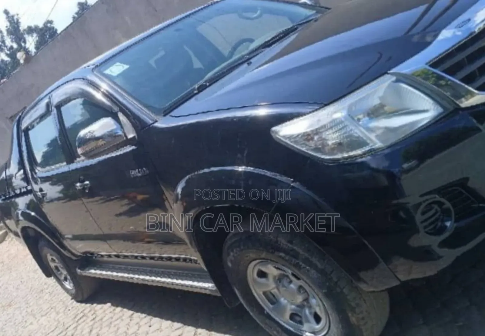 Toyota Hilux 2014 Black