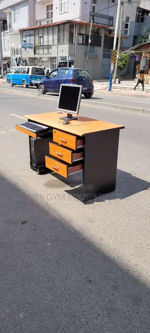 Computer Table