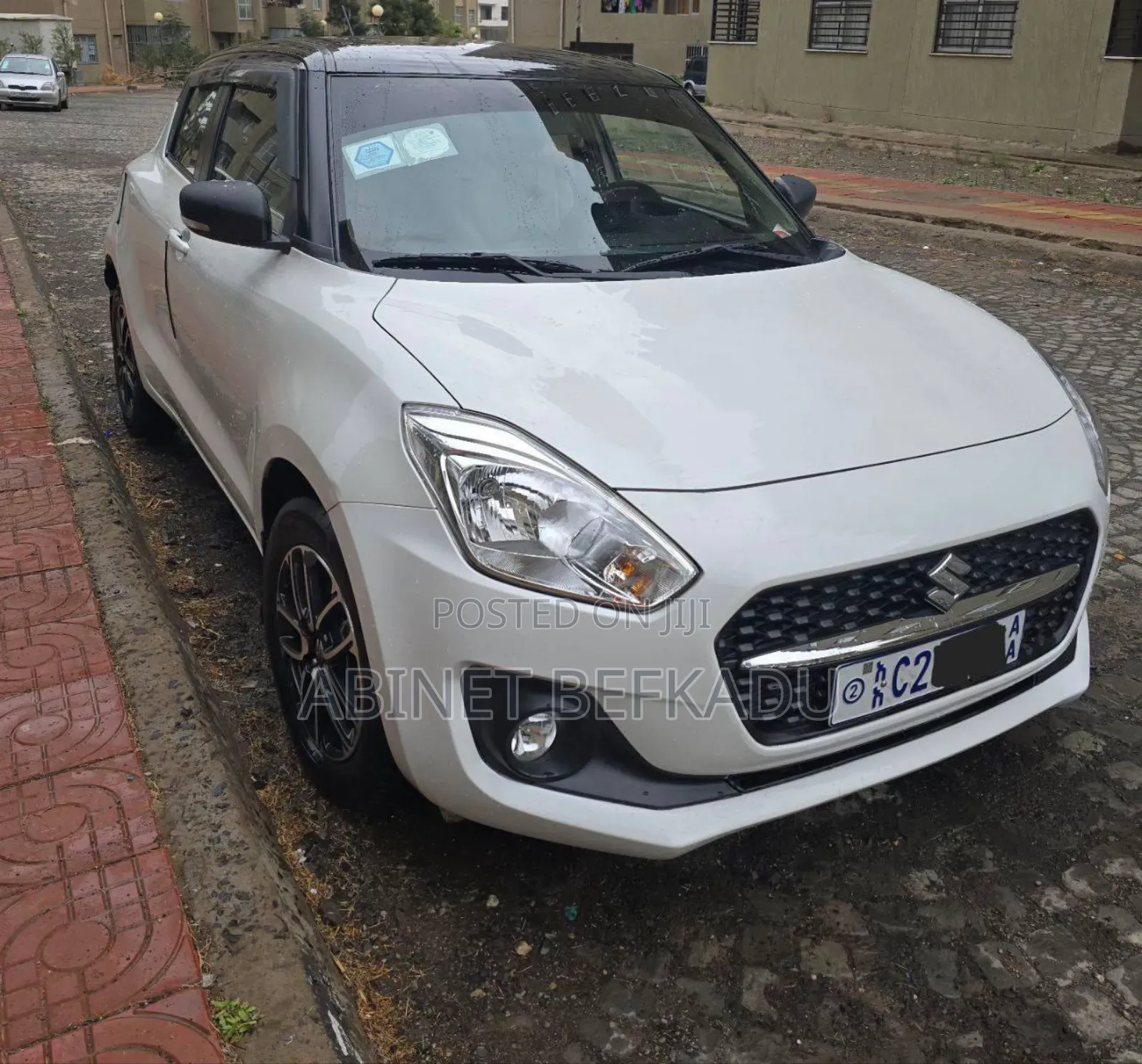 Suzuki Swift 2022 White