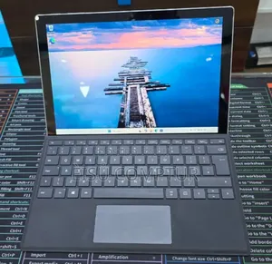 New Laptop Microsoft Surface Pro 7 8GB Intel Core I5 SSD 256GB