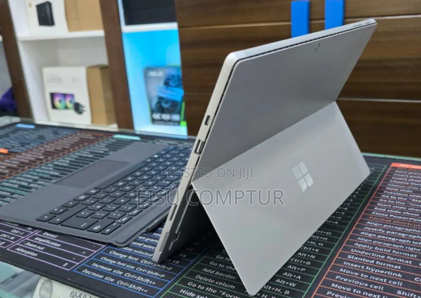 New Laptop Microsoft Surface Pro 7 8GB Intel Core I5 SSD 256GB