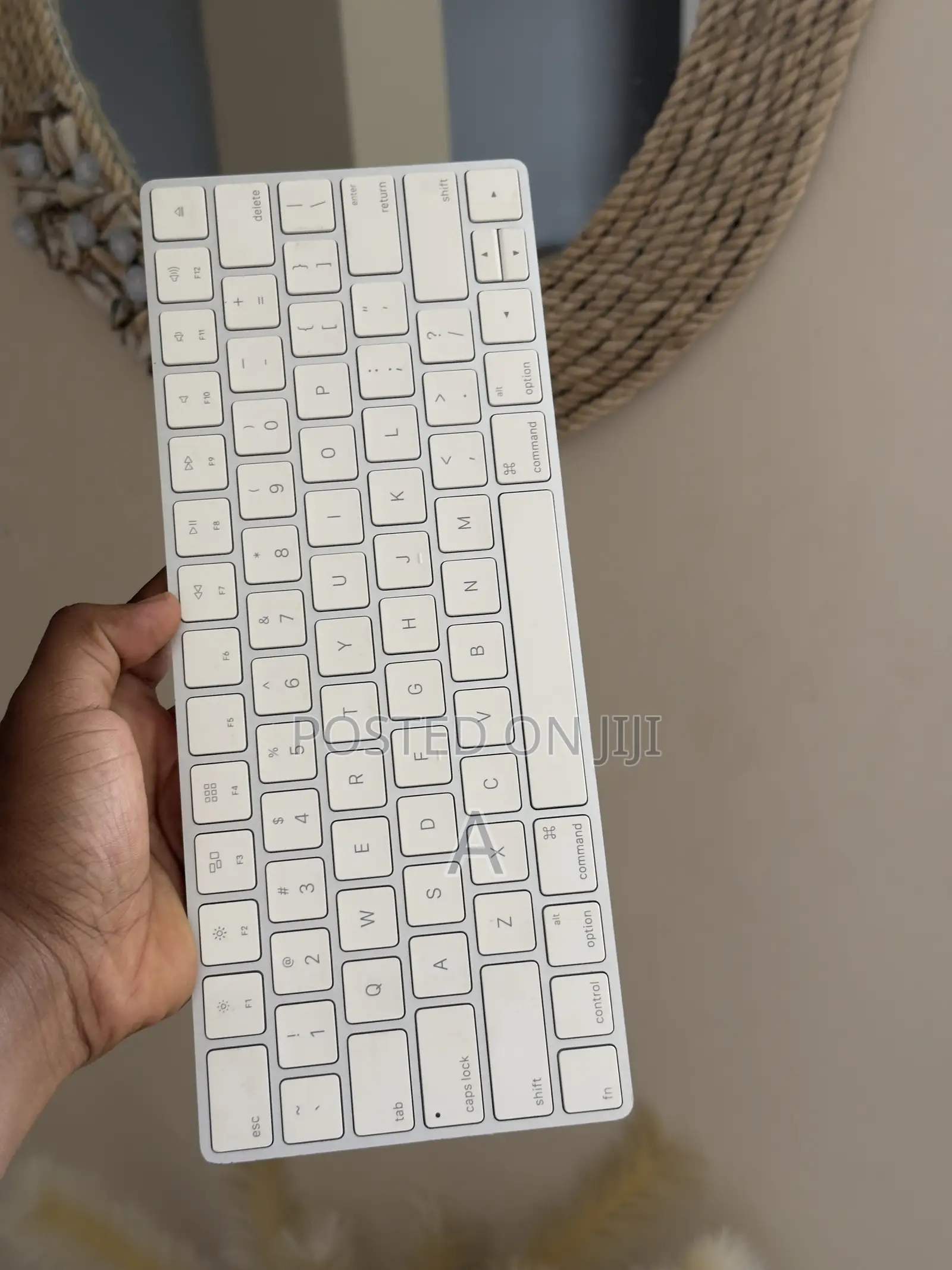 Apple Magical Wireless Keyboard