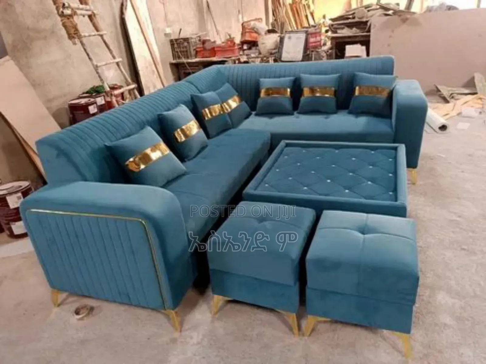 Gojo Sofa Style 2 With Table