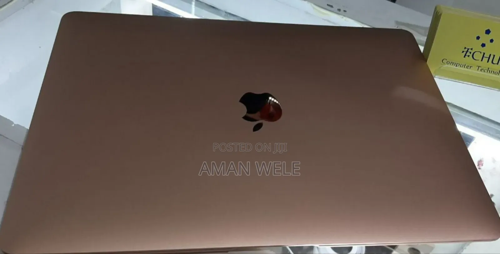 New Laptop Apple MacBook Air 2019 8GB Intel Core I5 SSD 256GB