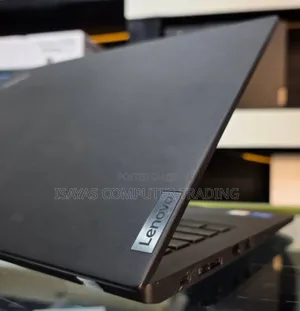 Photo - New Laptop Lenovo Thinkpad P14s 8GB Intel Core I5 SSD 512GB