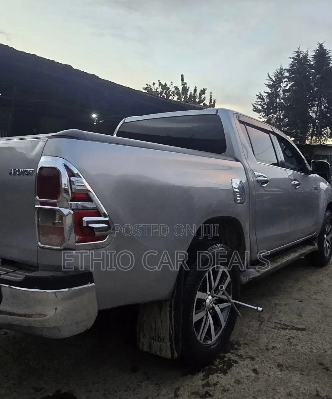 Toyota Hilux Revo Double Cab Deisel 2.4 AWD 2018 Silver