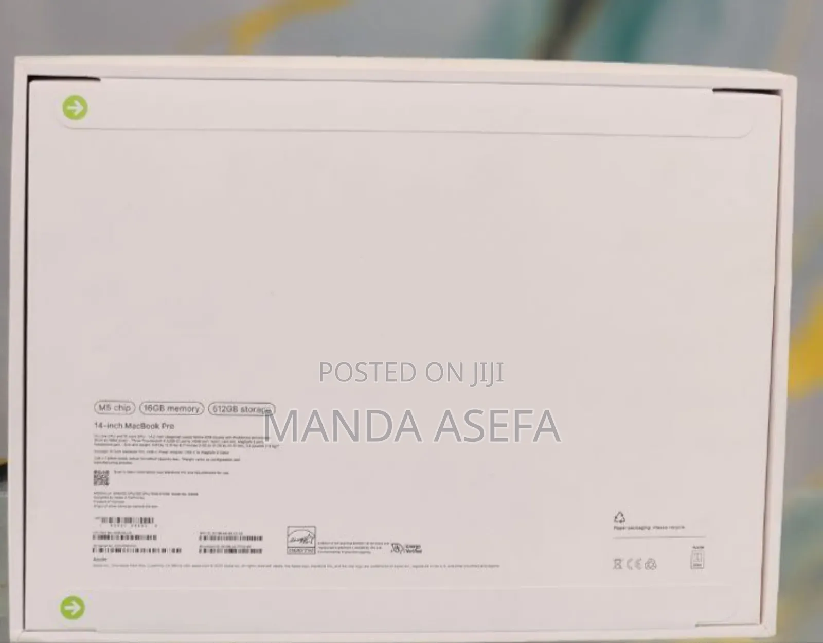 New Laptop Apple Macbook Pro 2025 M5 14-Inch 16GB Apple M5 SSD 512GB