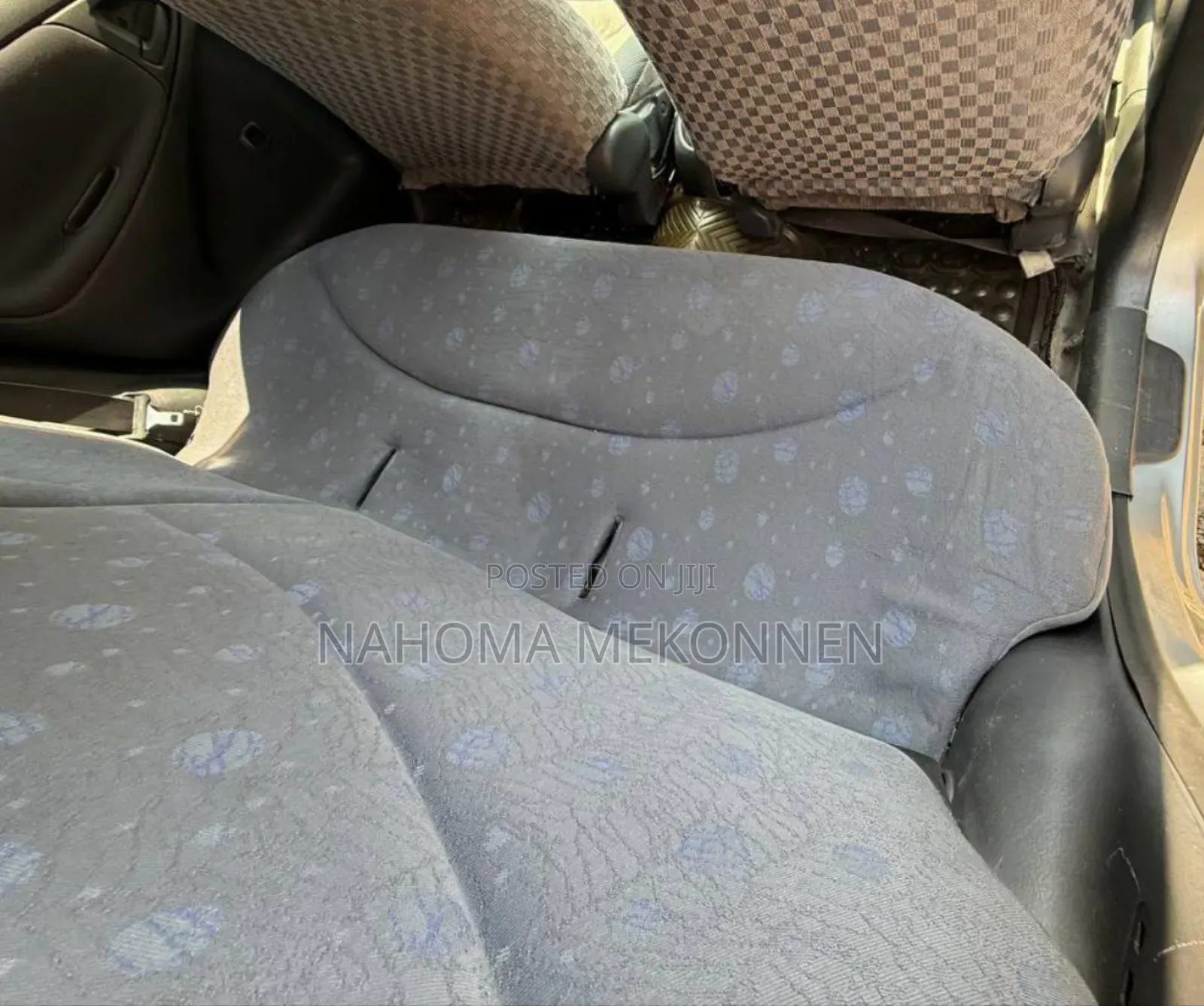 Toyota Vitz 2002 Silver