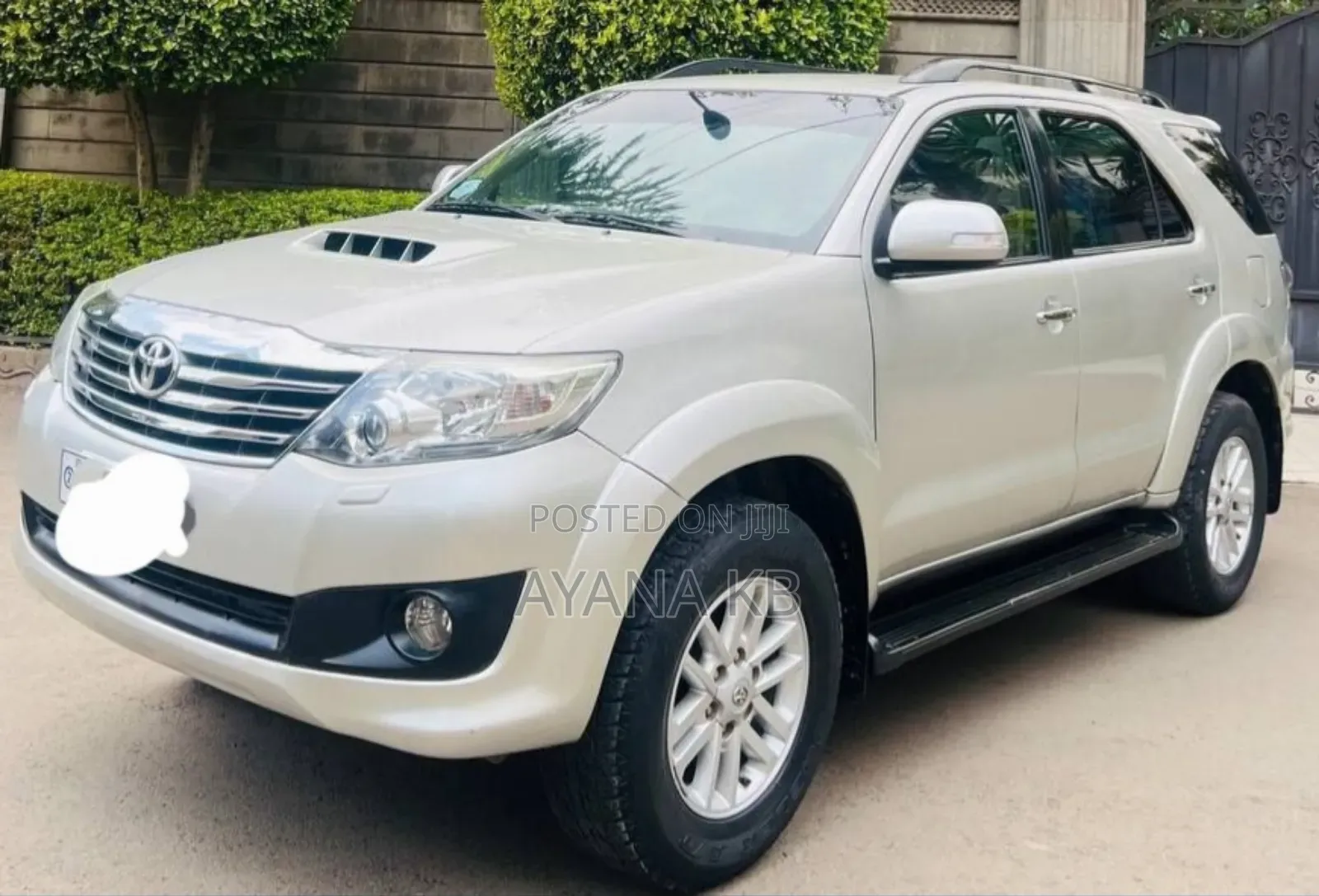 Toyota Fortuner 3.0 D RWD 2013 Silver