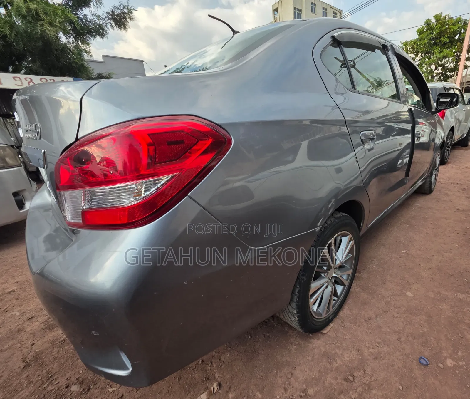 Mitsubishi Attrage 2021 Gray