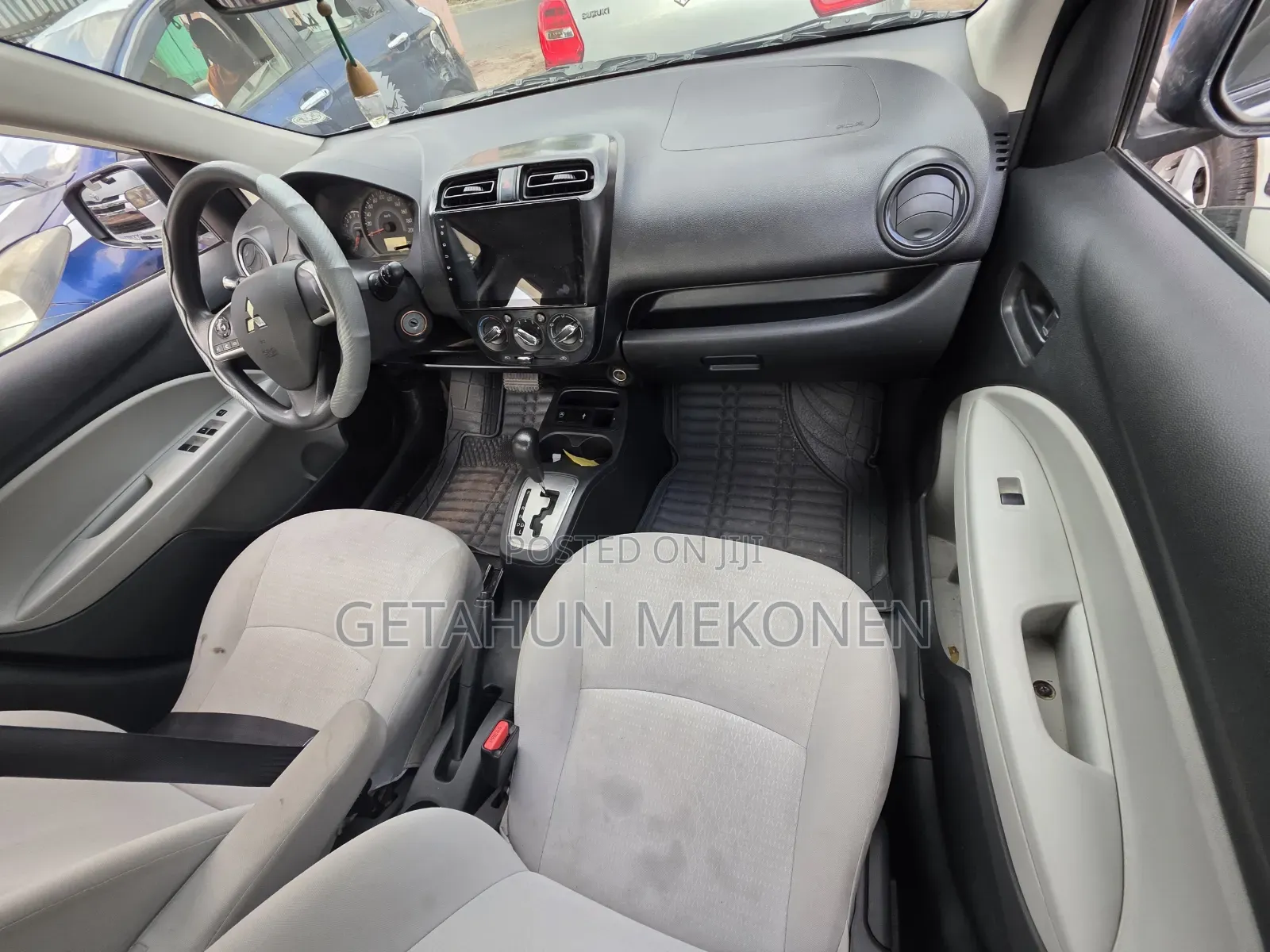 Mitsubishi Attrage 2021 Gray