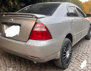 Toyota Corolla 2006 Gold