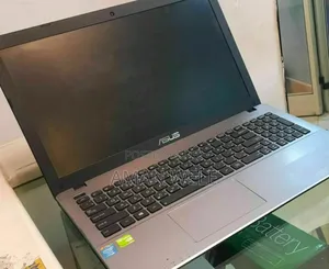 New Laptop Asus VivoBook 15 X505BA 8GB Intel Core I7 HDD 1T