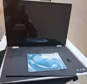 New Laptop HP OmniBook 5 Flip 16GB Intel Core I7 SSD 512GB