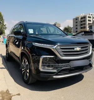 Chevrolet Captiva 2022 Black