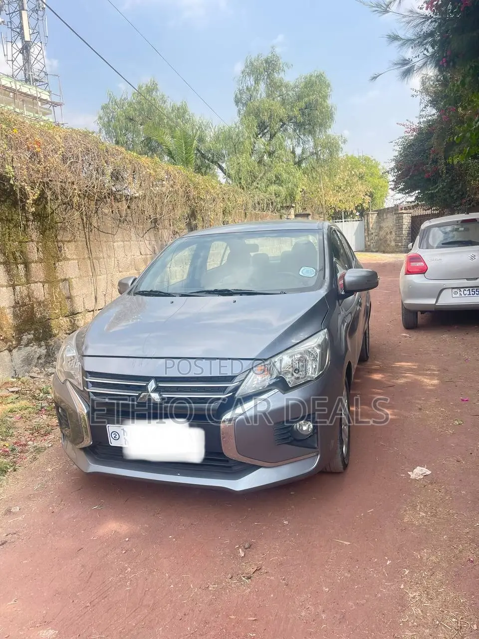 Mitsubishi Attrage 2022 Gray