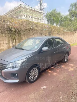 Mitsubishi Attrage 2022 Gray