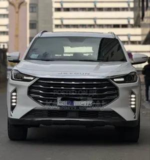 Jetour X70 Plus 1.5 5-Seater FWD 2022 White