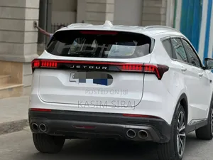 Jetour X70 Plus 1.5 5-Seater FWD 2022 White