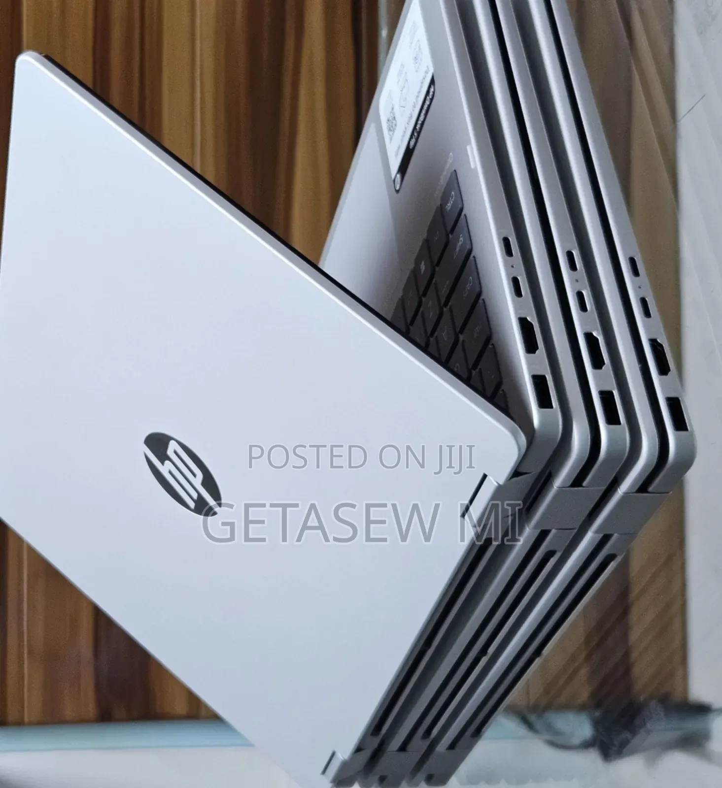 New Laptop HP OmniBook 5 Flip 16GB Intel Core 7 SSD 512GB