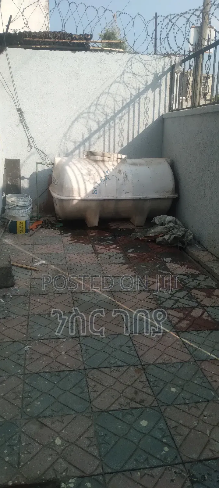 Furnished 4bdrm House in Ayat Kibir Demena, Yeka for rent