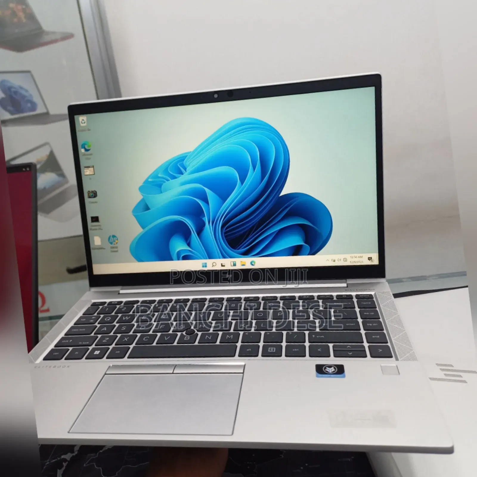 New Laptop HP EliteBook 840 G8 16GB Intel Core i7 SSD 512GB