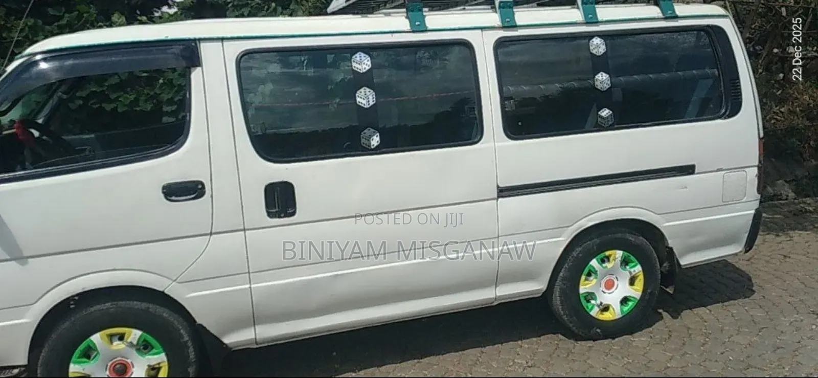 Toyota HiAce 2004 White