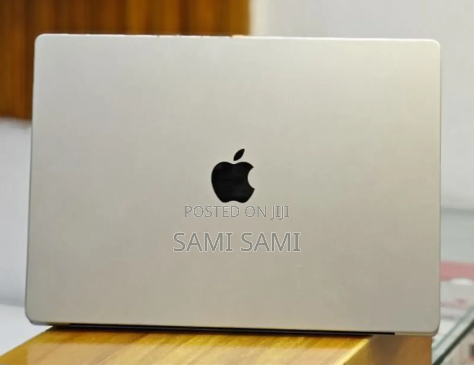 New Laptop Apple MacBook Pro M1 16GB Apple M1 Pro SSD 512GB