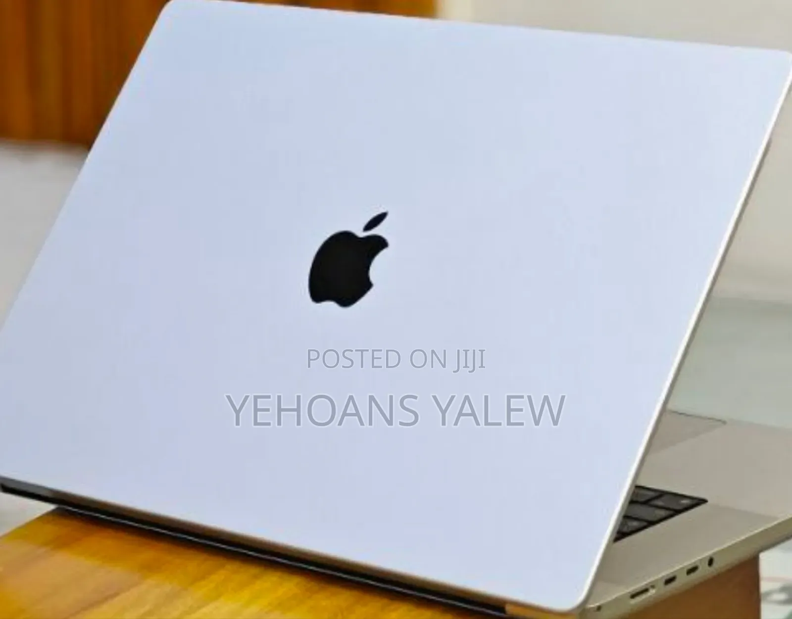 New Laptop Apple MacBook Pro M1 16GB Apple M1 Pro SSD 512GB