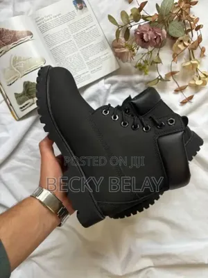 Timberland High-Top Shoes