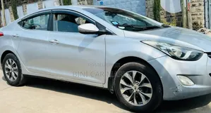 Hyundai Elantra 2013 Silver