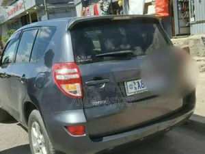 Toyota RAV4 3.5 Limited 2010 Gray