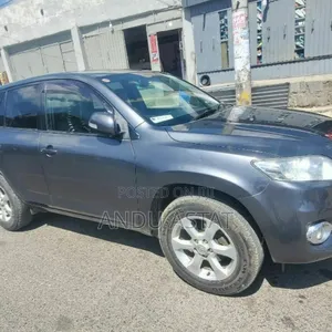 Toyota RAV4 3.5 Limited 2010 Gray