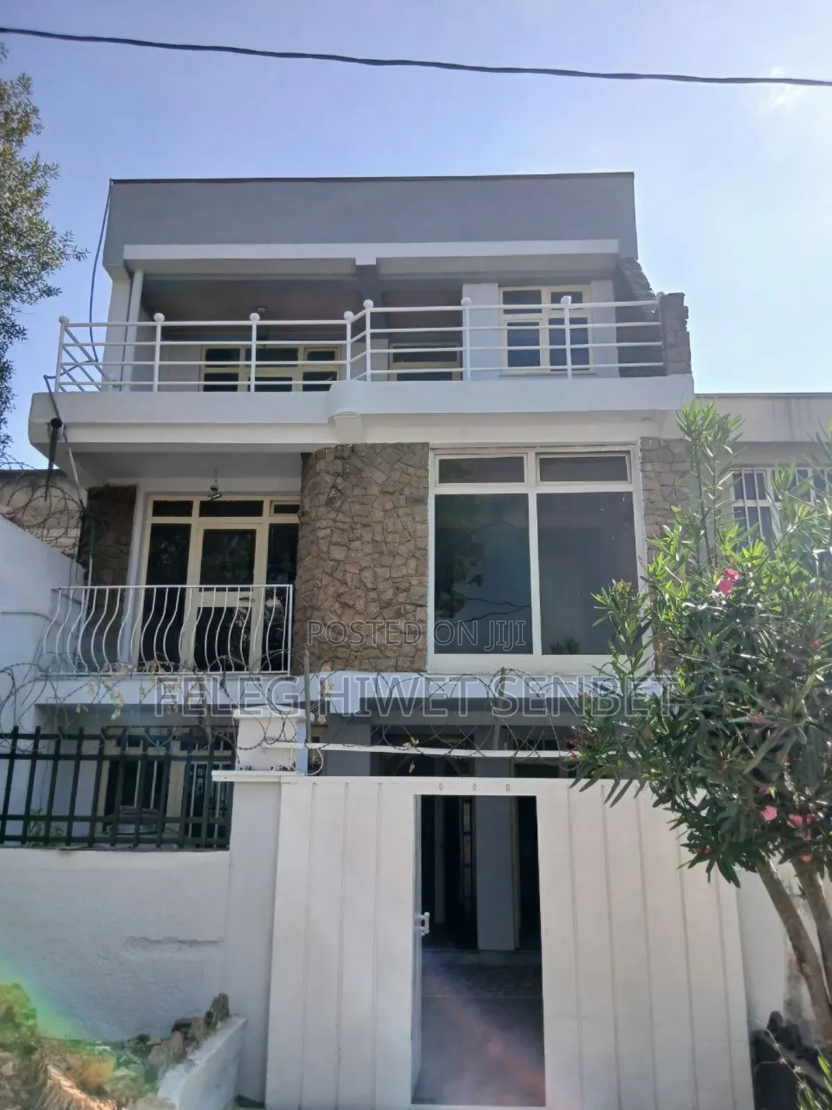 Furnished 4bdrm House in አአ, Bole for sale