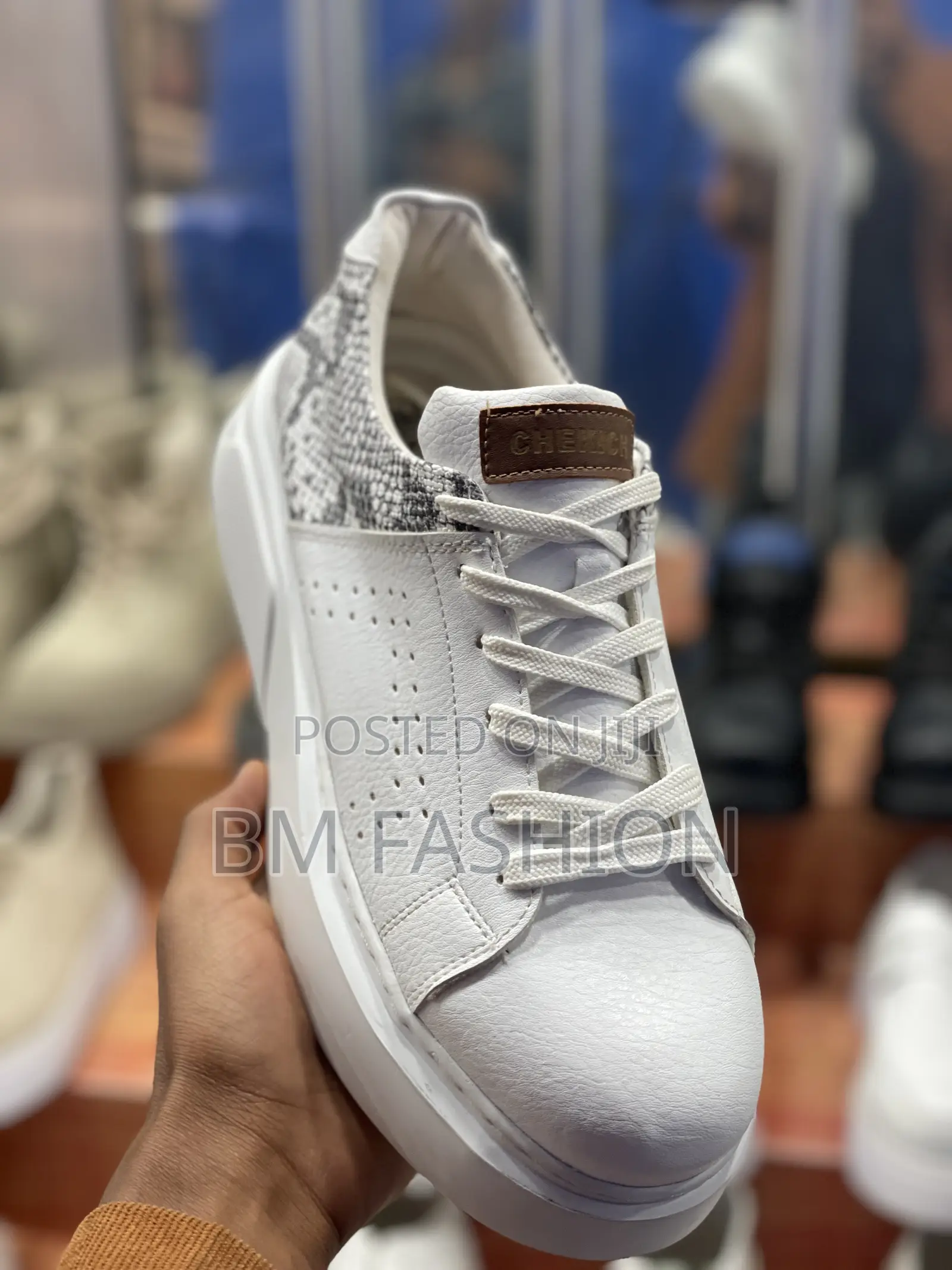 Chekich Classic White Sneakers (With Free Delivery)