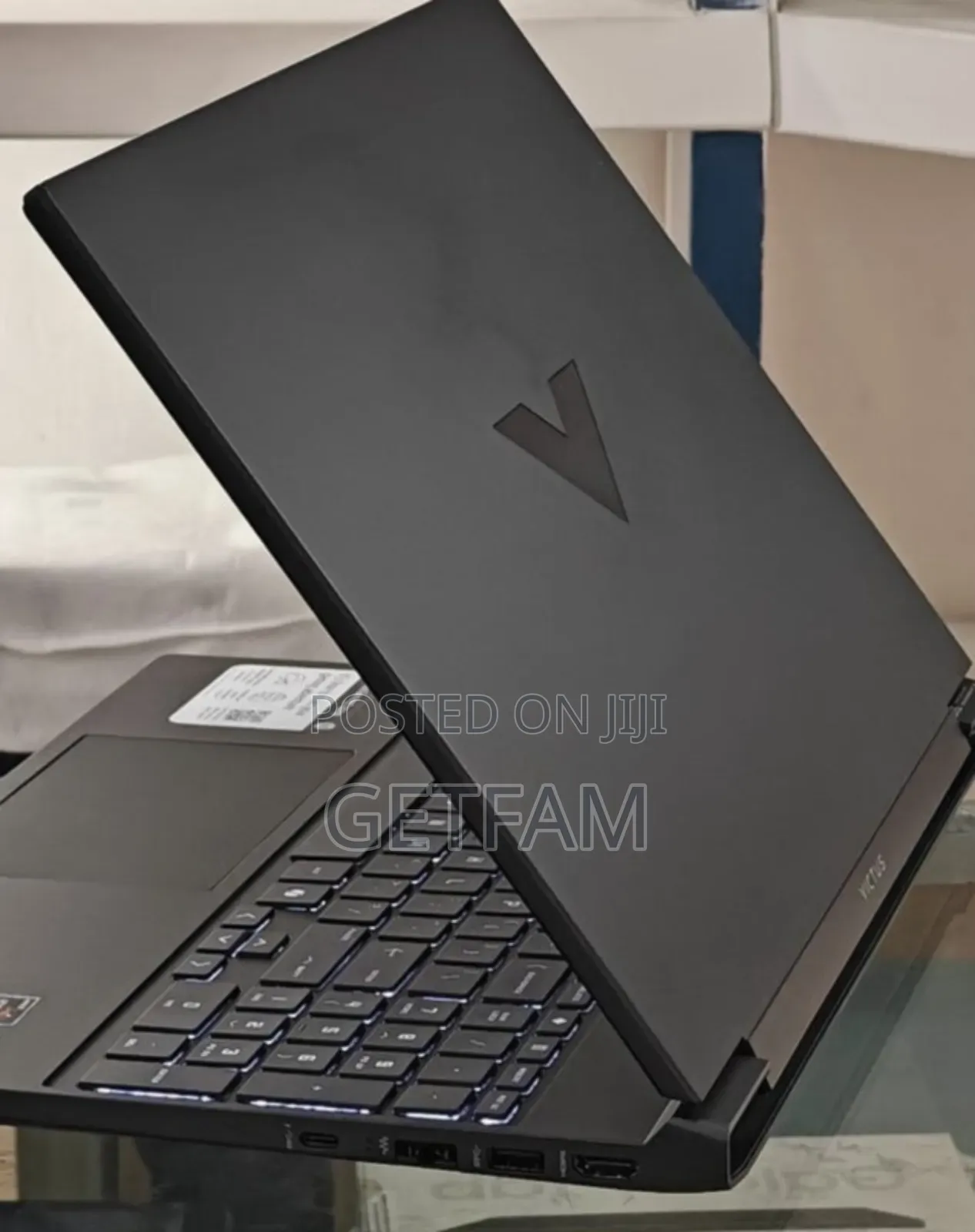 New Laptop HP 15 6GB AMD Ryzen 7 SSD 512GB