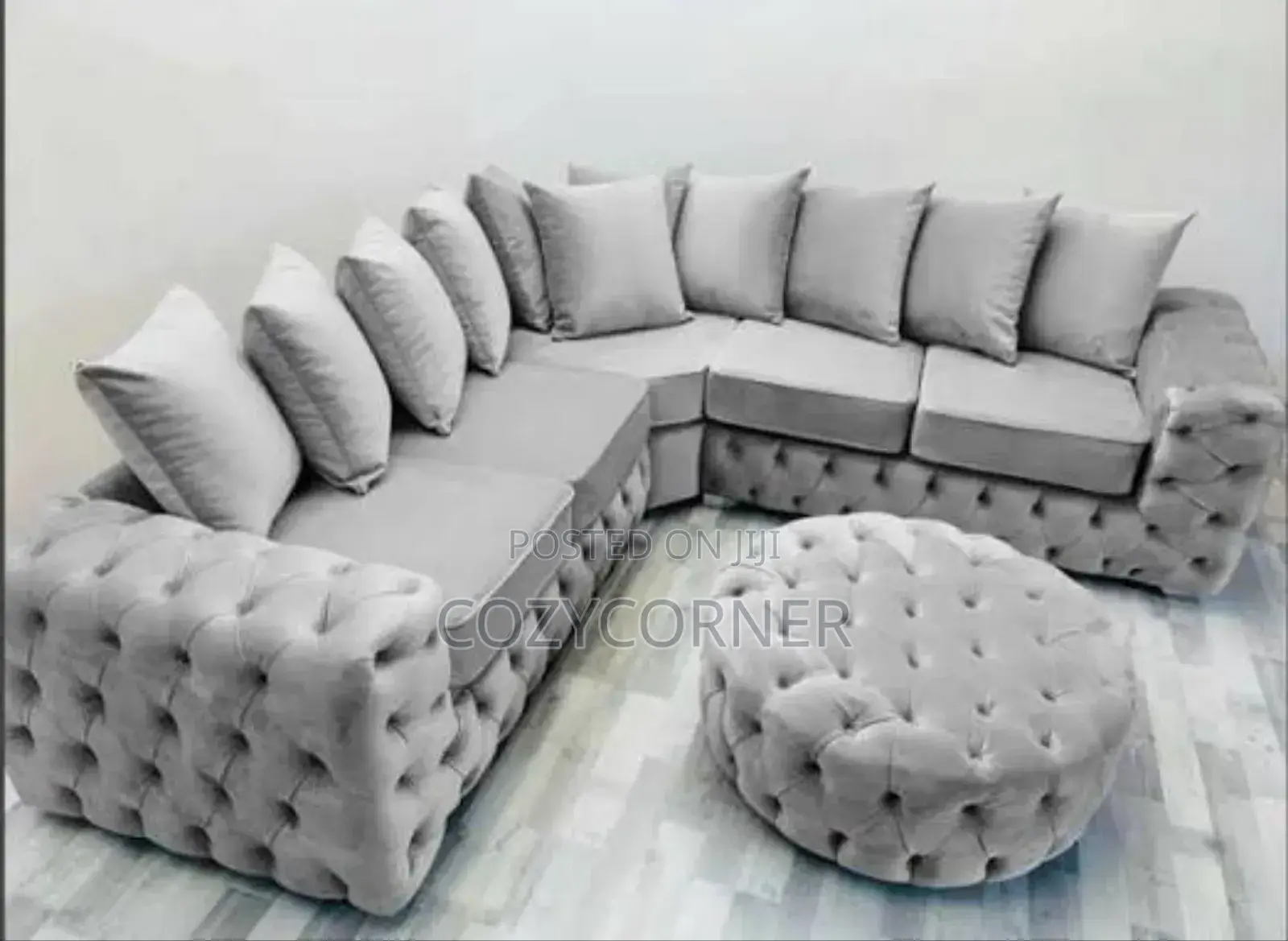 L Shape With Crafted With Class. ሶፋ