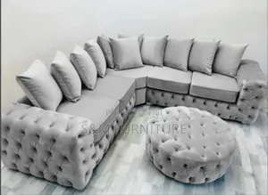 L Shape With Crafted With Class. ሶፋ