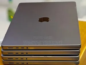 New Laptop Apple MacBook Pro M1 32GB AMD Ryzen 5 SSD 512GB