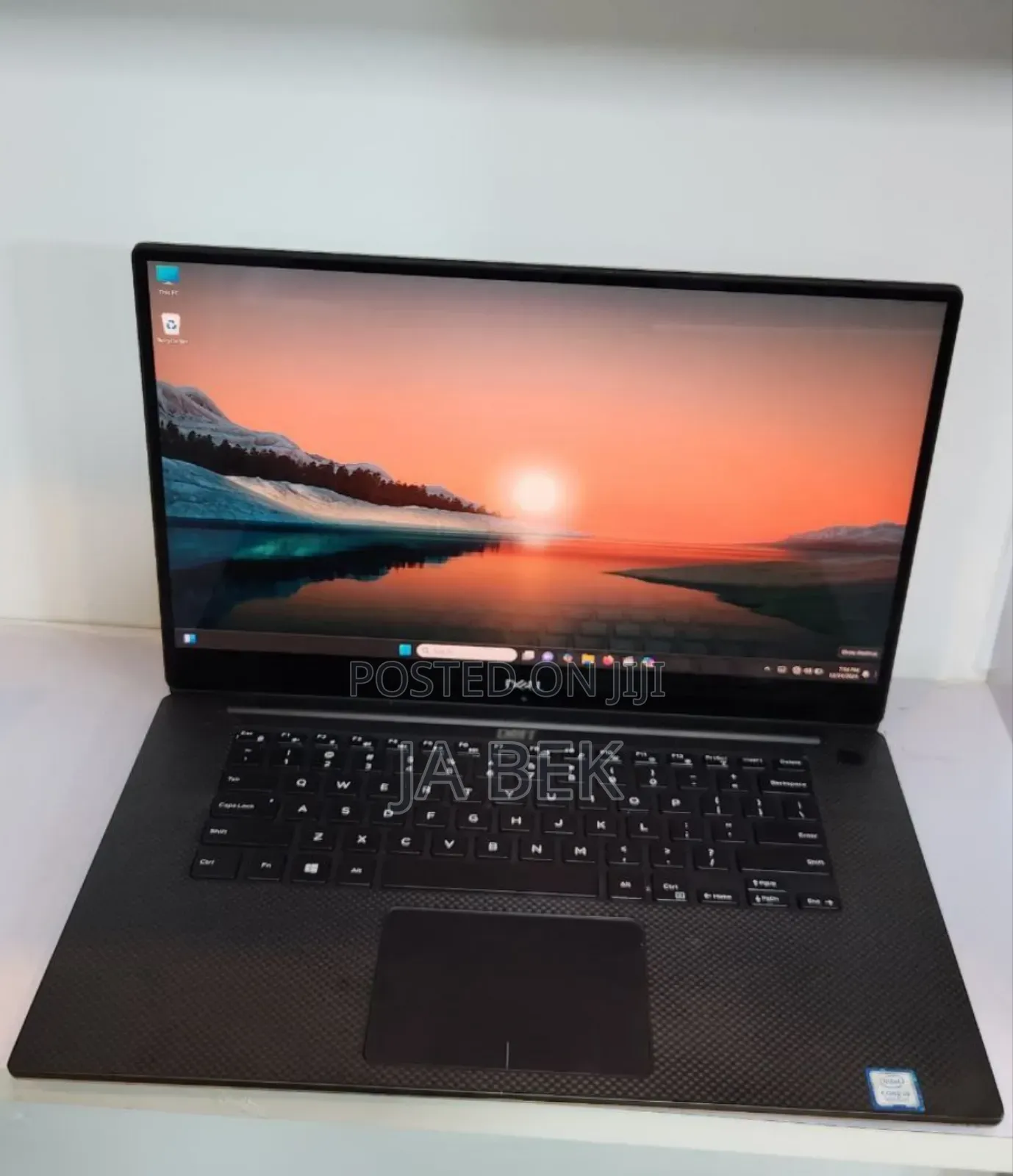 New Laptop Dell Precision 5540 16GB Intel Core I9 SSD 512GB