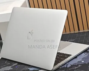 Photo - New Laptop Apple MacBook Pro 8GB Apple M2 SSD 256GB