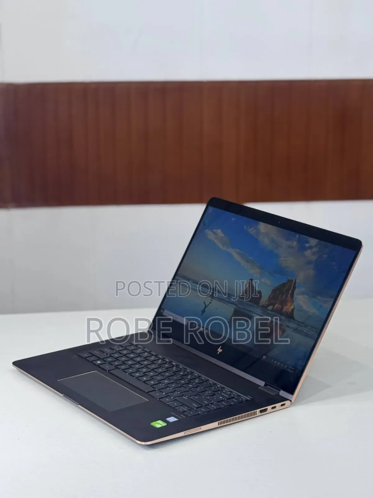 New Laptop HP Spectre 16GB Intel Core I7 SSD 512GB