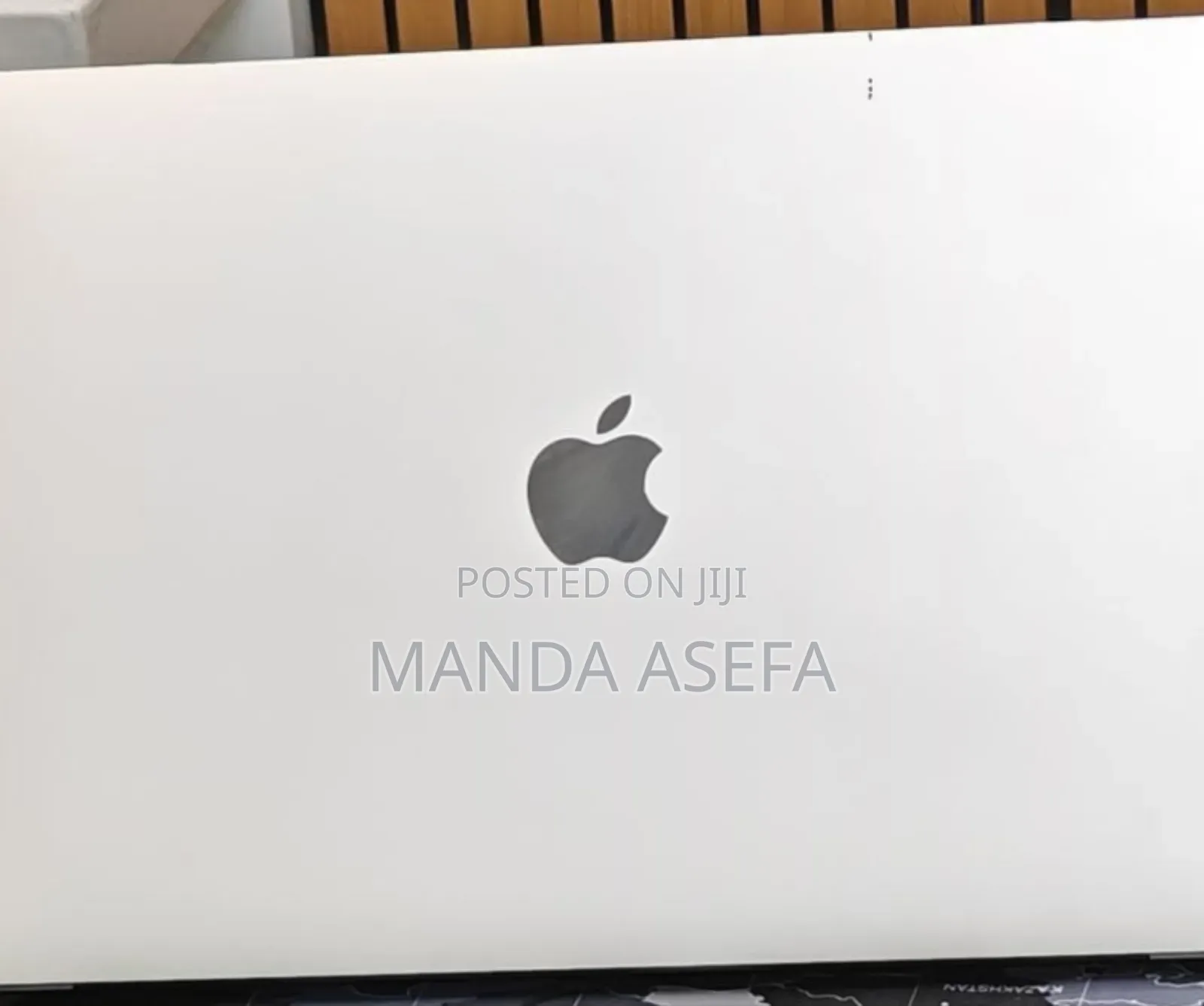 New Laptop Apple MacBook Pro 8GB Apple M2 SSD 256GB