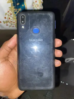 Samsung A10 32 GB Black