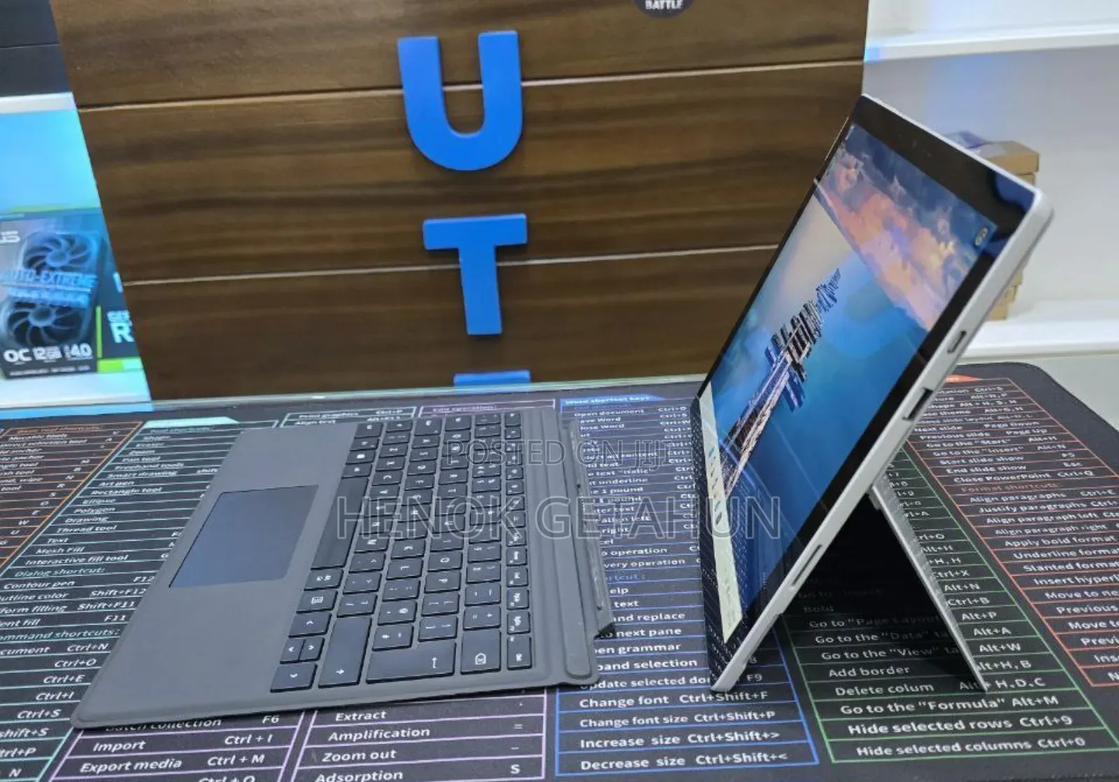 New Laptop Microsoft Surface Pro 7 8GB Intel Core I5 SSD 256GB