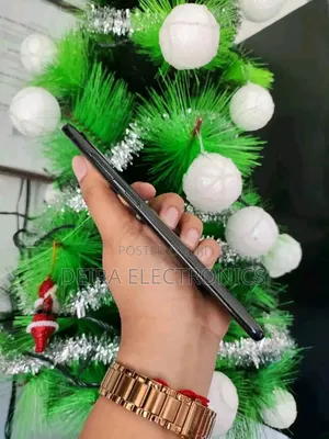 New Samsung Galaxy S20+ 5G 128 GB Black